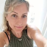 Laura Schmidt
